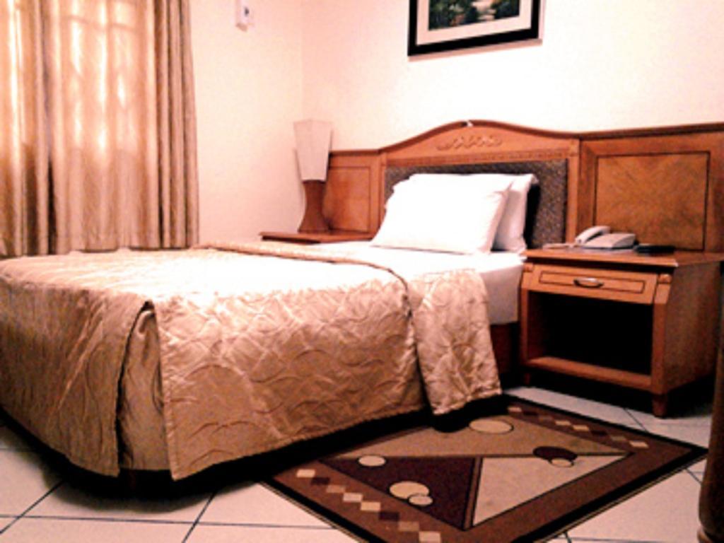 Sunset Hotel Kumasi Cameră foto